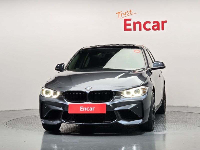 2012 BMW 3-Series 320d photo 3