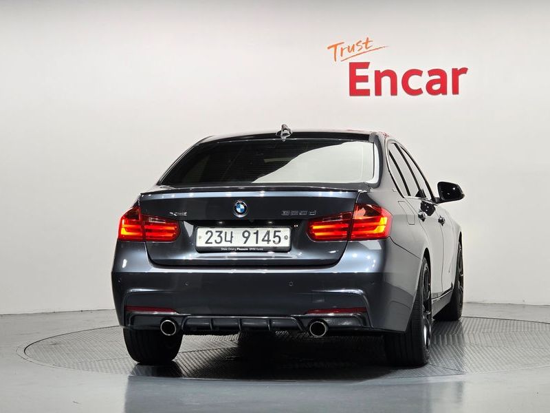 2012 BMW 3-Series 320d photo 4
