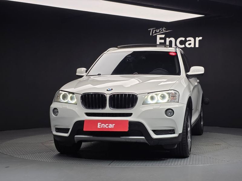 2014 BMW X3 F25 xDrive 20d High photo 3