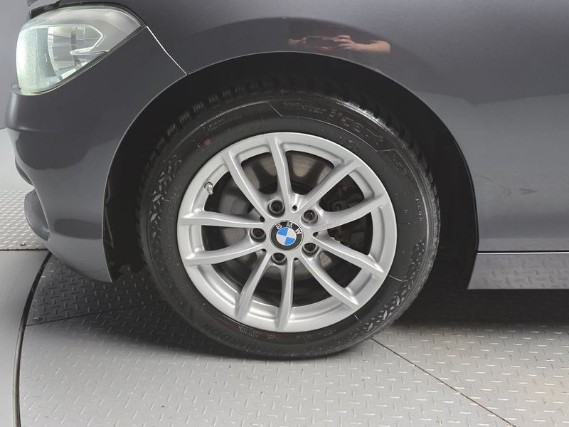 2016 BMW 1-Series 118d JOY 5DOOR photo 5