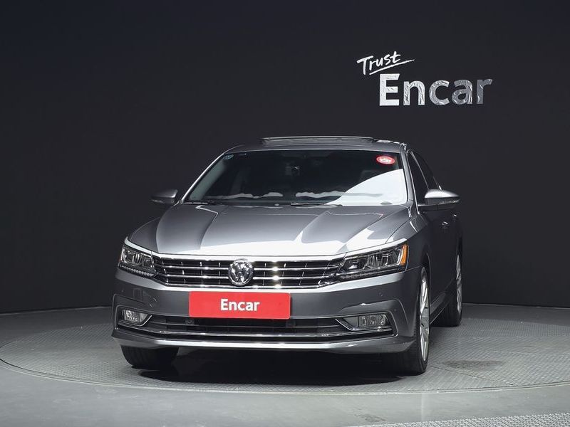 2016 Volkswagen Passat B8 1.8 TSI B7 photo 3