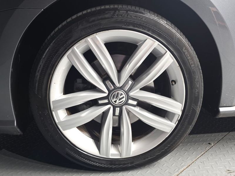 2016 Volkswagen Passat B8 1.8 TSI B7 photo 5