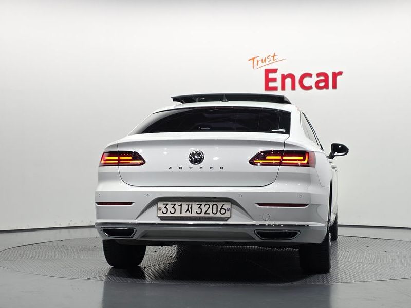 2019 Volkswagen Arteon 2.0 TDI Premium photo 4