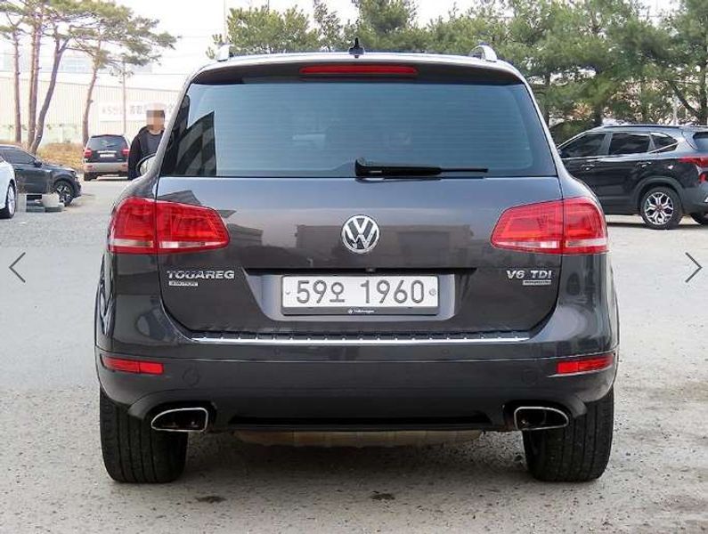 2013 Volkswagen New Touareg V6 3.0 TDI Bluemotion 7P5 photo 4