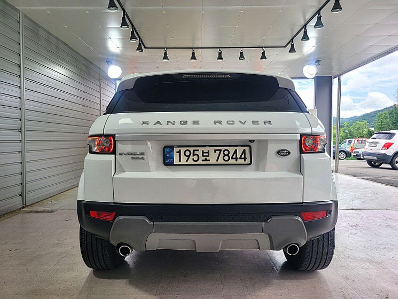 2014 Land Rover Range Rover Evoque L538 2.2 SD4 Pure photo 4