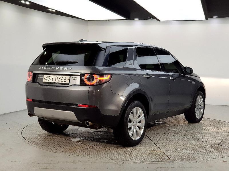 2016 Land Rover Discovery Sport L550 2.0 TD4 HSE Luxury photo 2