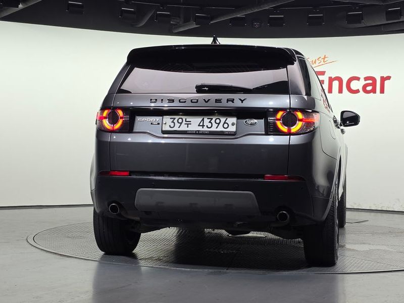 2017 Land Rover Discovery Sport L550 2.0 TD4 HSE Luxury photo 4