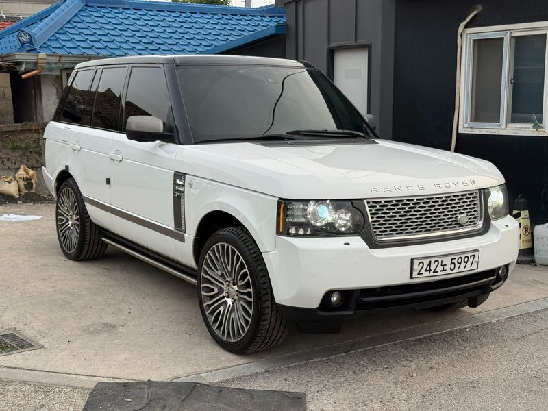 2012 Land Rover Range Rover L405 4.4 TDV8 Vogue photo 2