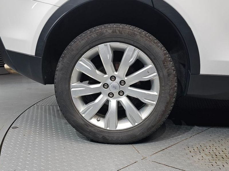 2015 Land Rover Discovery Sport L550 2.2 SD4 HSE Luxury photo 5