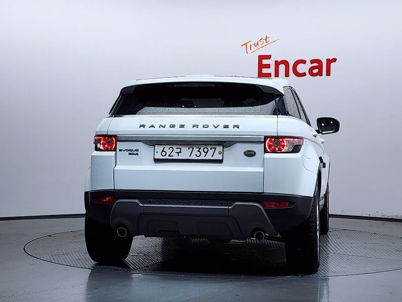 2013 Land Rover Range Rover Evoque L538 2.2 SD4 Prestige photo 4