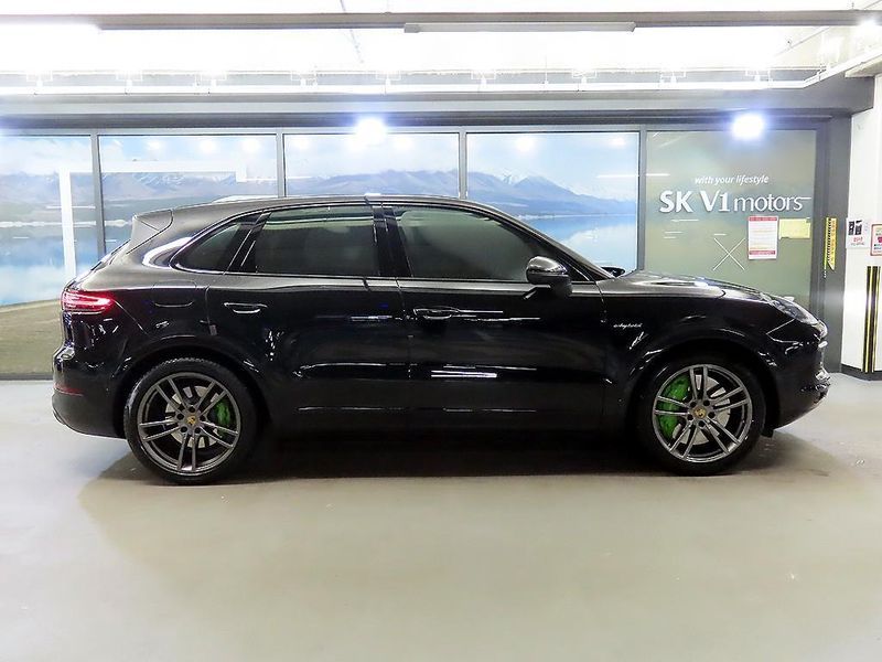 2020 Porsche Cayenne PO536 3.0 E-Hybrid photo 3