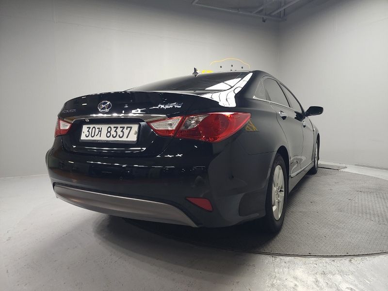 2012 Hyundai YF Sonata 2.0 Smart photo 5