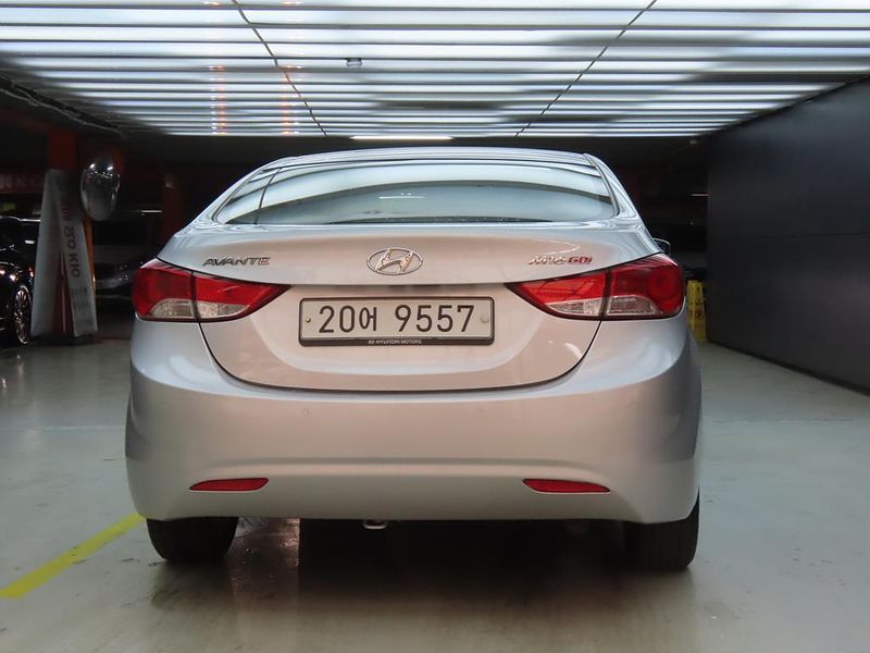 2012 Hyundai Avante MD M16 GDI Luxury photo 3