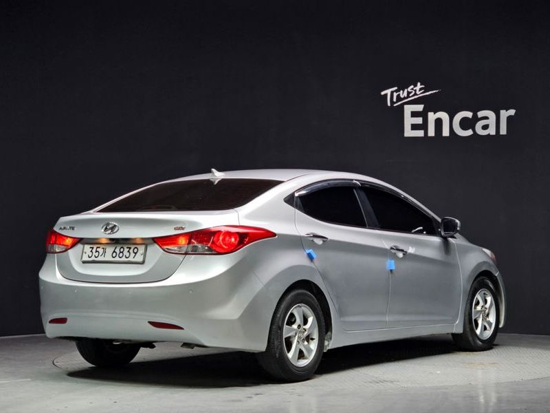 2013 Hyundai Avante MD M16 GDI Smart photo 2