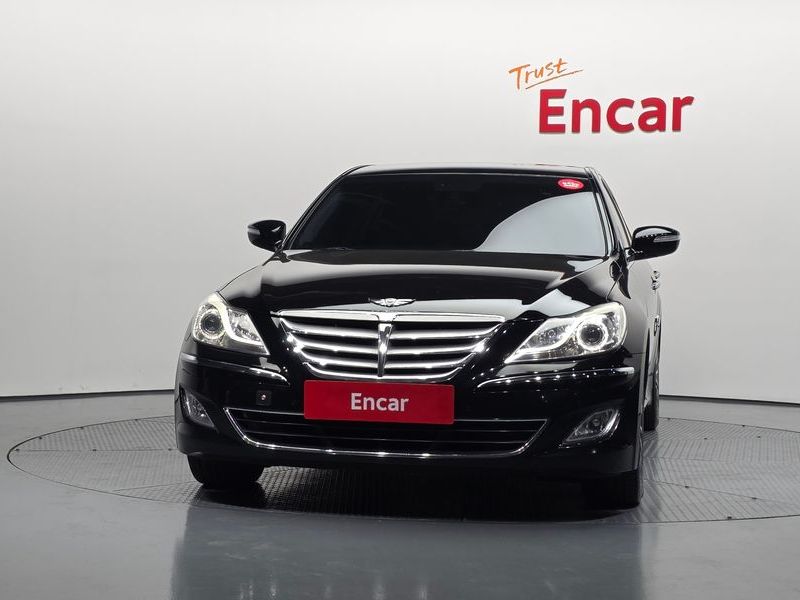 2013 Hyundai Genesis BH330 Premium Standard photo 3