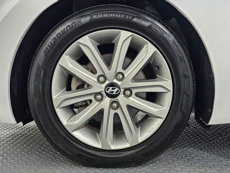 2014 Hyundai The New Avante MD 1.6 VGT Smart Standard photo 5