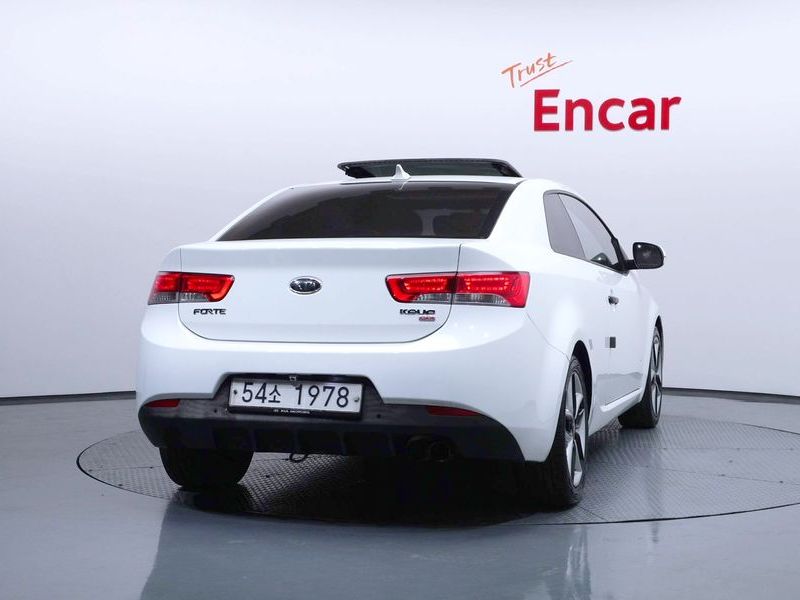 2013 Kia Porte 1.6 GDI Prestige photo 4