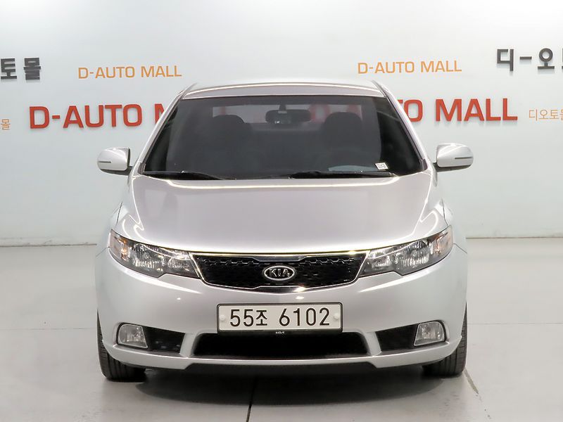 2013 Kia Porte 1.6 GDI Luxury Standard photo 3