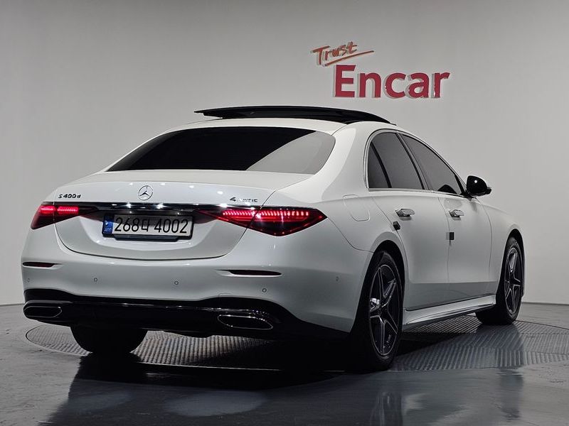 2022 Mercedes-Benz S-Class S400 d 4MATIC photo 2