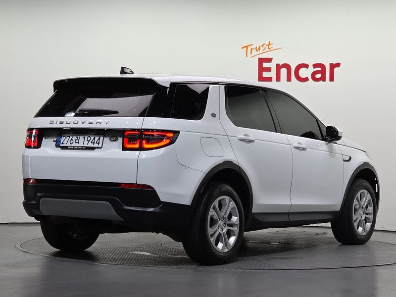 2020 Land Rover Discovery Sport L550 D150 S photo 2