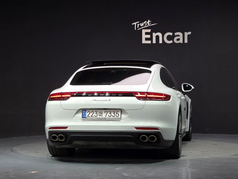 2020 Porsche Panamera 971 3.0 AWD photo 4