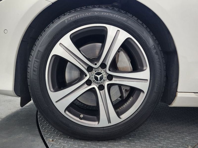2019 Mercedes-Benz E-Class W213 E300 Avantgarde photo 5