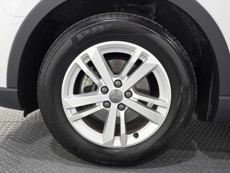 2020 Audi Q3 F3 35 TDI photo 5