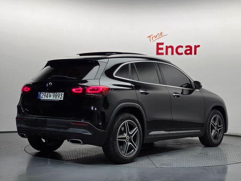 2020 Mercedes-Benz A-Class W177 GLA250 4MATIC photo 2