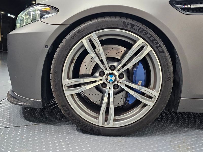 2015 BMW M5 Sedan photo 5