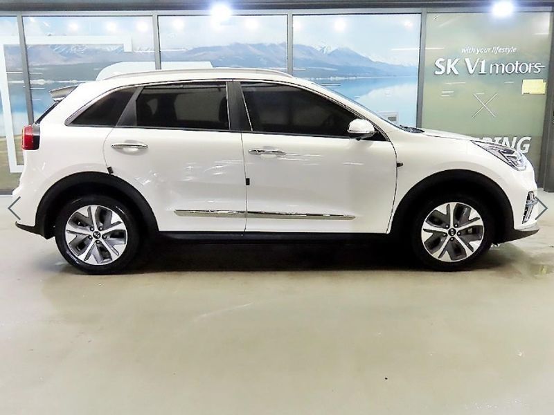 2019 Kia Niro DE Noblesse photo 3