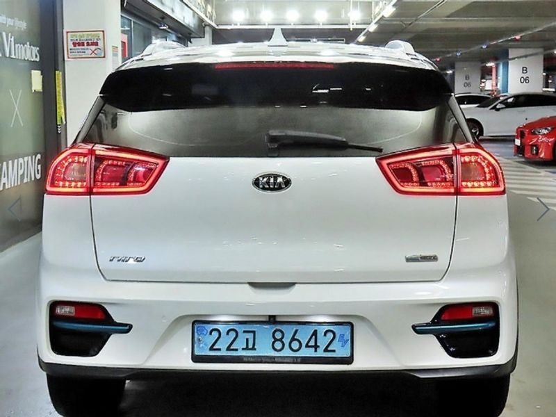 2019 Kia Niro DE Noblesse photo 5