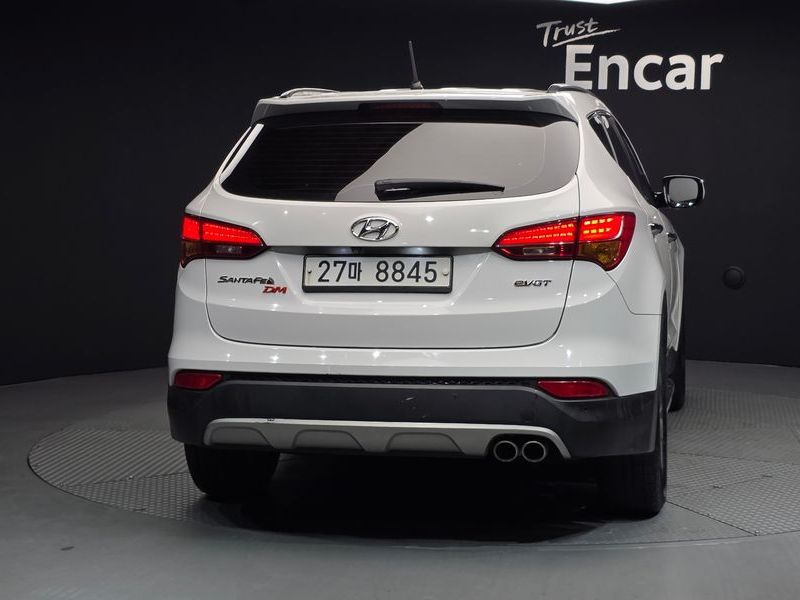 2013 Hyundai Santa Fe DM Diesel(e-VGT) 2.0 2WD Premium photo 4