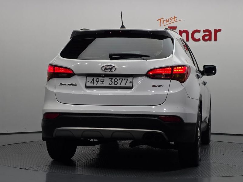 2014 Hyundai Santa Fe DM Diesel(e-VGT) 2.0 2WD Premium photo 4