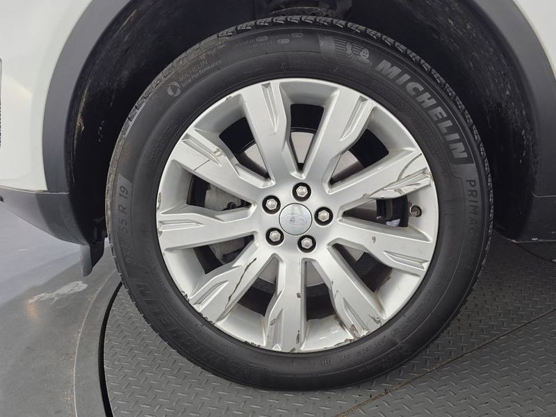 2016 Land Rover Discovery Sport L550 2.0 TD4 HSE Luxury photo 5