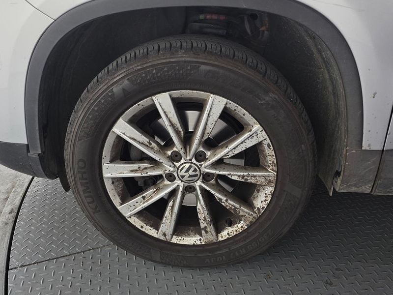 2014 Volkswagen New Tiguan 2.0 TDI Comfort 5N photo 5