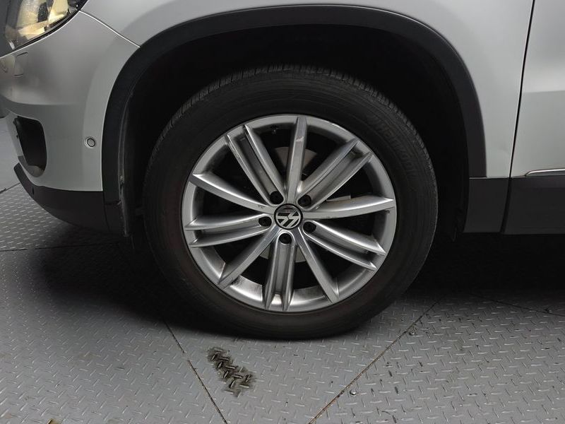 2014 Volkswagen New Tiguan 2.0 TDI Premium 5N photo 5