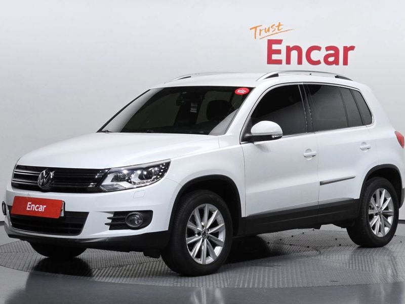 2015 Volkswagen New Tiguan 2.0 TDI Comfort 5N photo 1