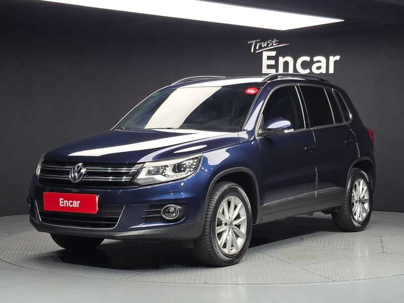 2015 Volkswagen New Tiguan 2.0 TDI Comfort 5N photo 1