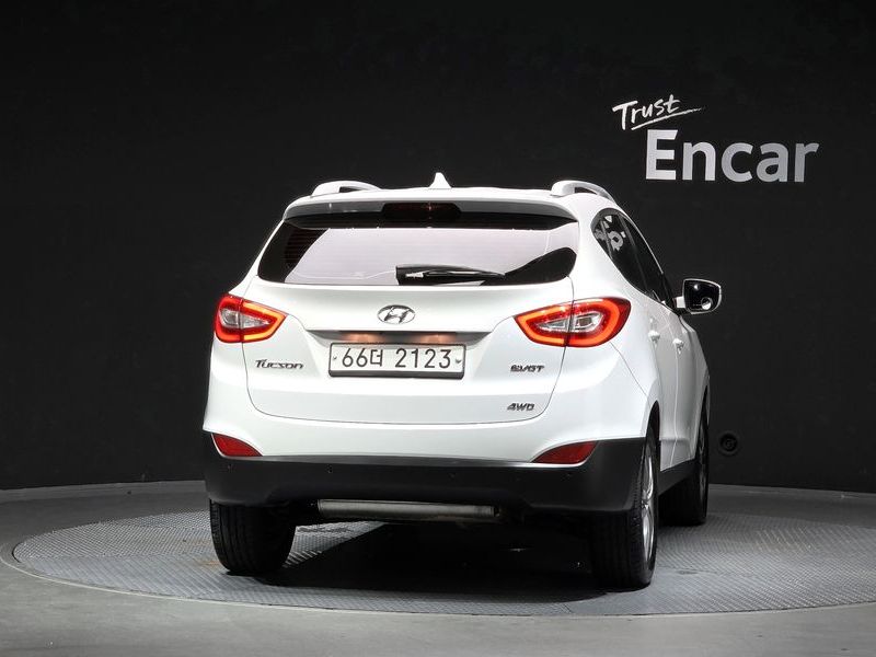 2014 Hyundai New Tucson ix Diesel(e-VGT) 4WD Smart special photo 4