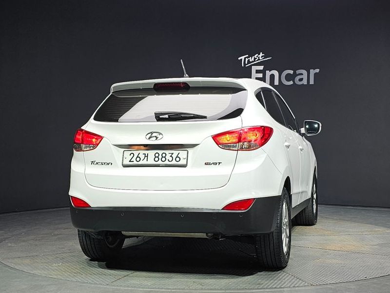 2014 Hyundai New Tucson ix Diesel(e-VGT) 2WD Smart special photo 4