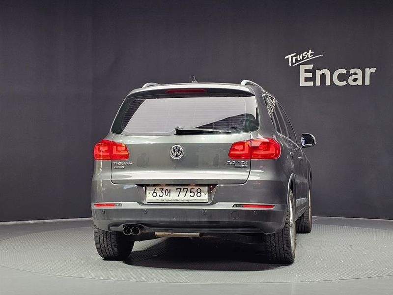 2013 Volkswagen Tiguan 2.0 TDI Comfort 5N photo 4