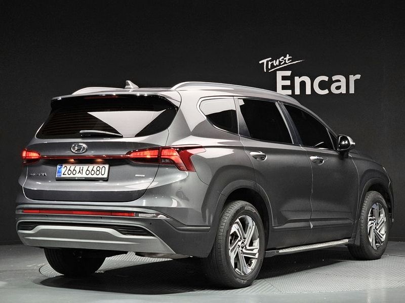 2021 Hyundai Santa Fe Diesel 2.2 4WD Prestige photo 2
