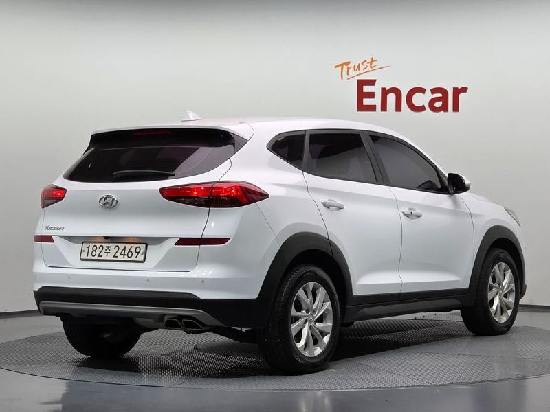 2020 Hyundai Tucson Diesel 2.0 2WD Smart photo 2
