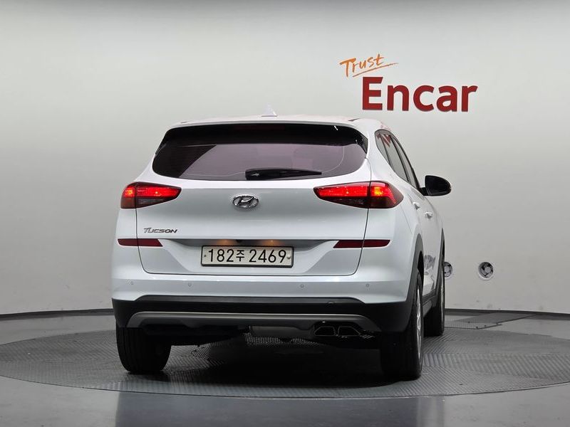 2020 Hyundai Tucson Diesel 2.0 2WD Smart photo 4