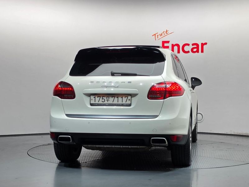 2012 Porsche Cayenne 958 4.8 S 958 photo 4