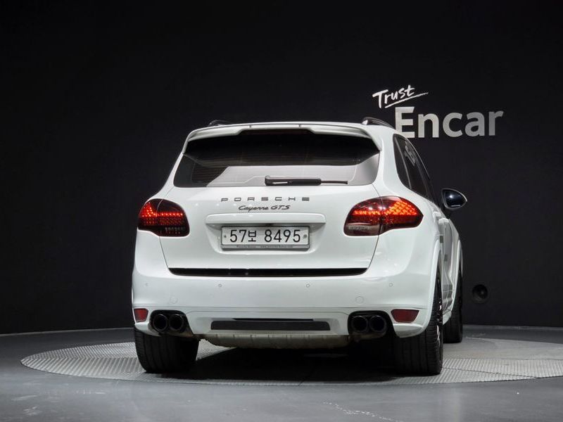 2013 Porsche Cayenne 958 4.8 GTS 958 photo 4
