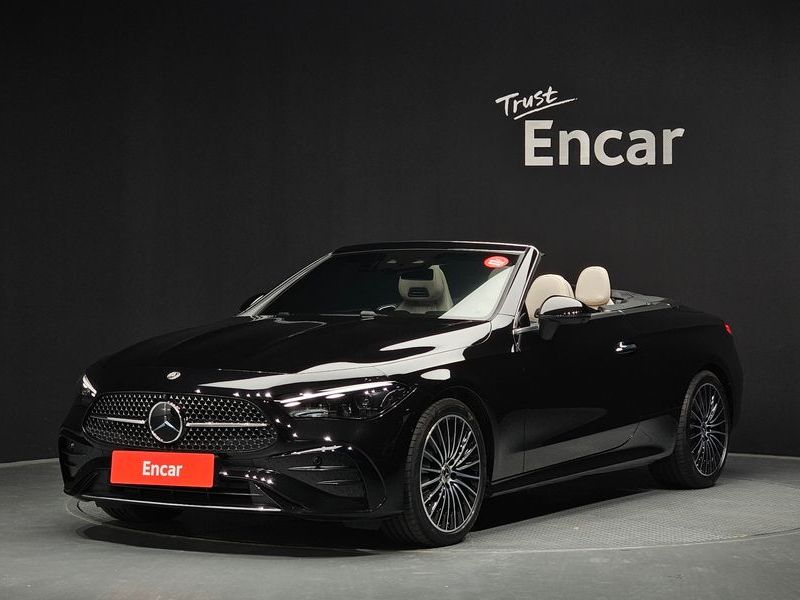 2026 Mercedes-Benz E-Class CLE200 Cabriolet photo 1